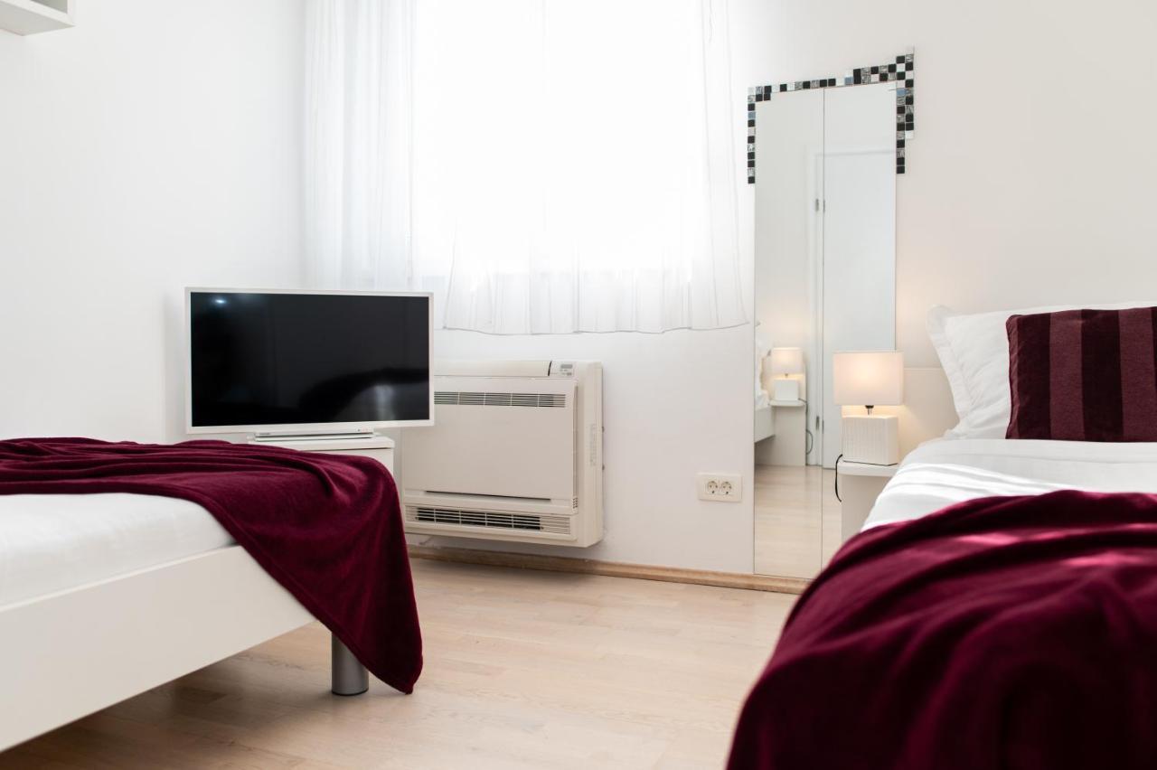 Salvia Apartment With Private Jacuzzi Сплит Екстериор снимка