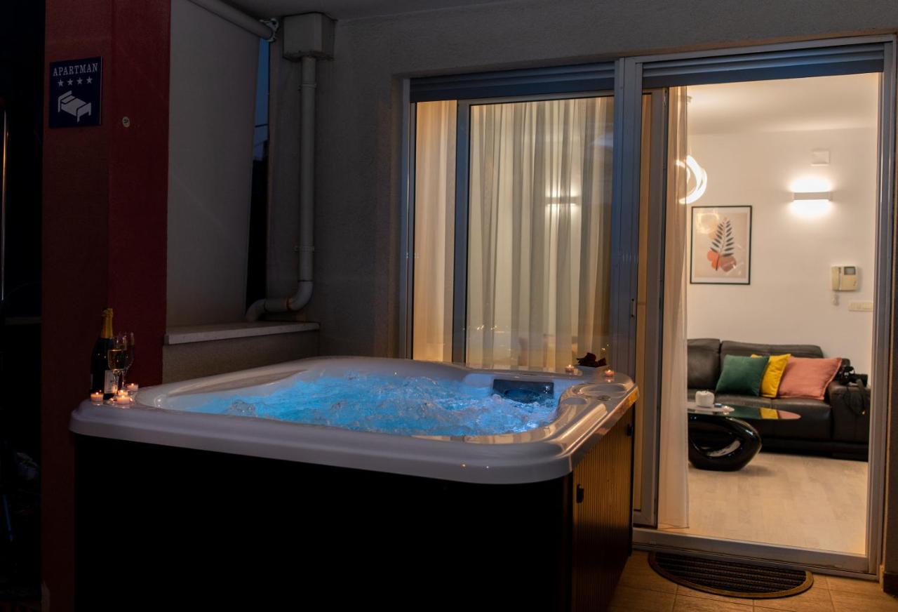 Salvia Apartment With Private Jacuzzi Сплит Екстериор снимка