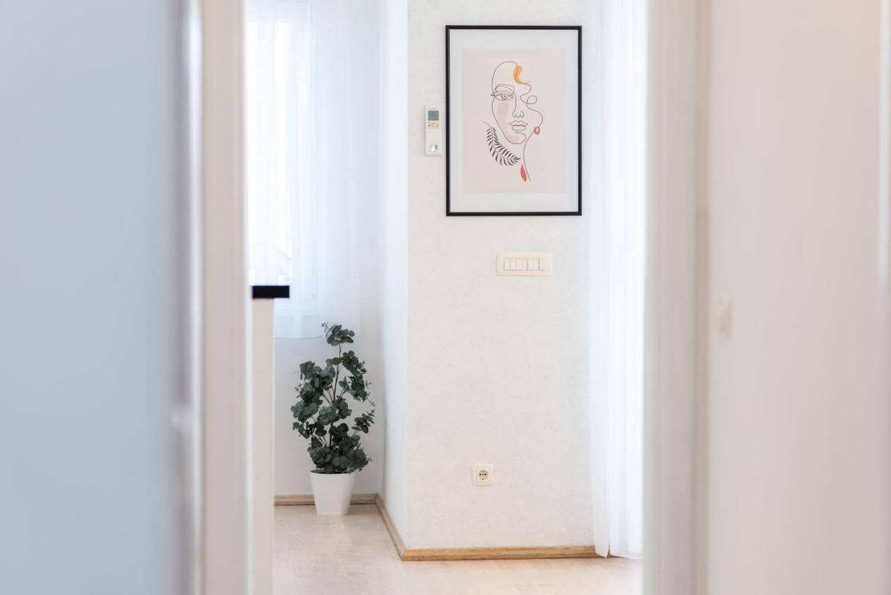 Salvia Apartment With Private Jacuzzi Сплит Екстериор снимка