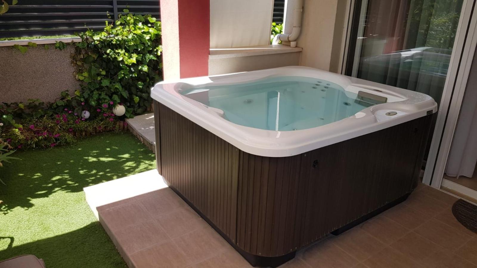 Salvia Apartment With Private Jacuzzi Сплит Екстериор снимка