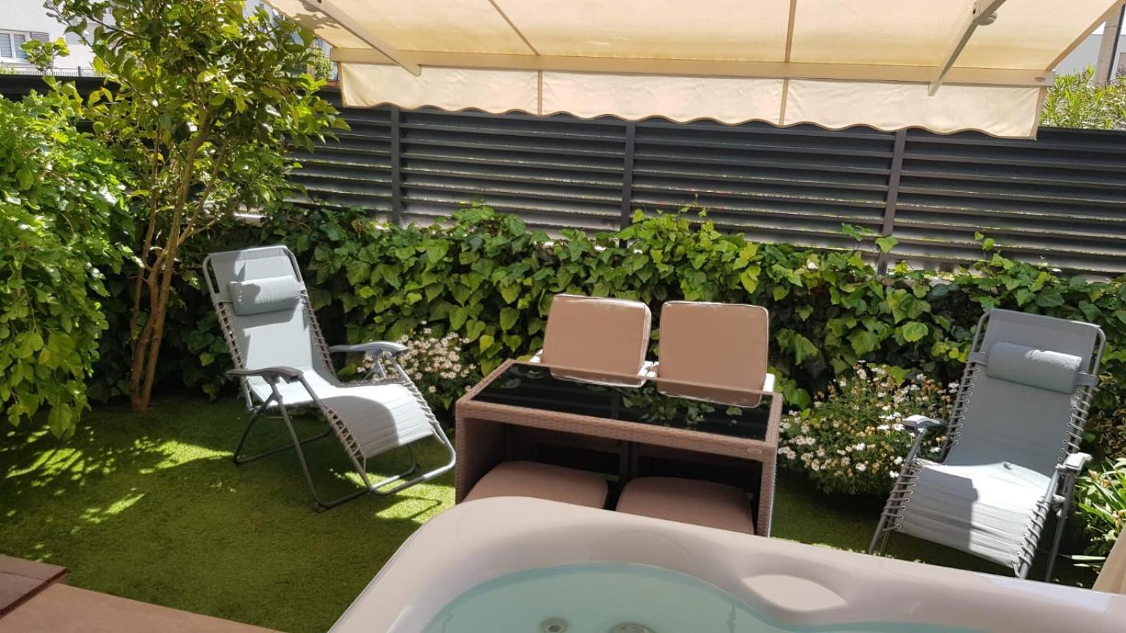 Salvia Apartment With Private Jacuzzi Сплит Екстериор снимка